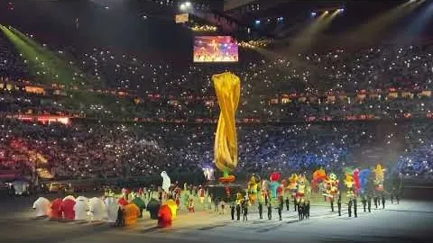 郑钦文背靠背赛事连胜克鲁格，迈阿密站晋级八强创纪录