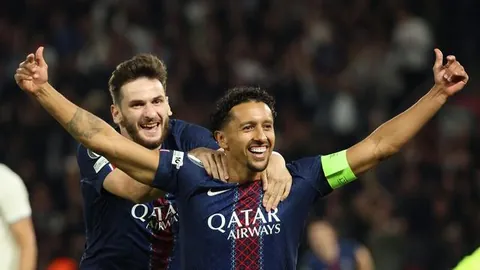 库里创4000三分里程碑：书写三分纪录新篇章，成就三分传奇